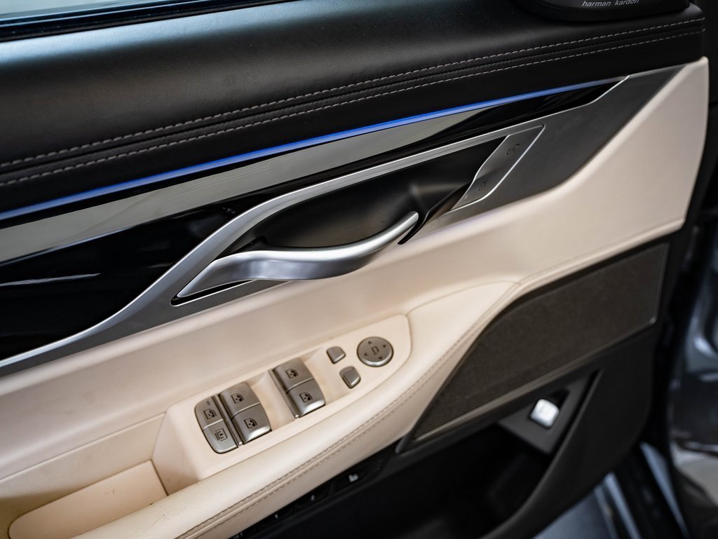 2022 Bmw M760Li photo 19