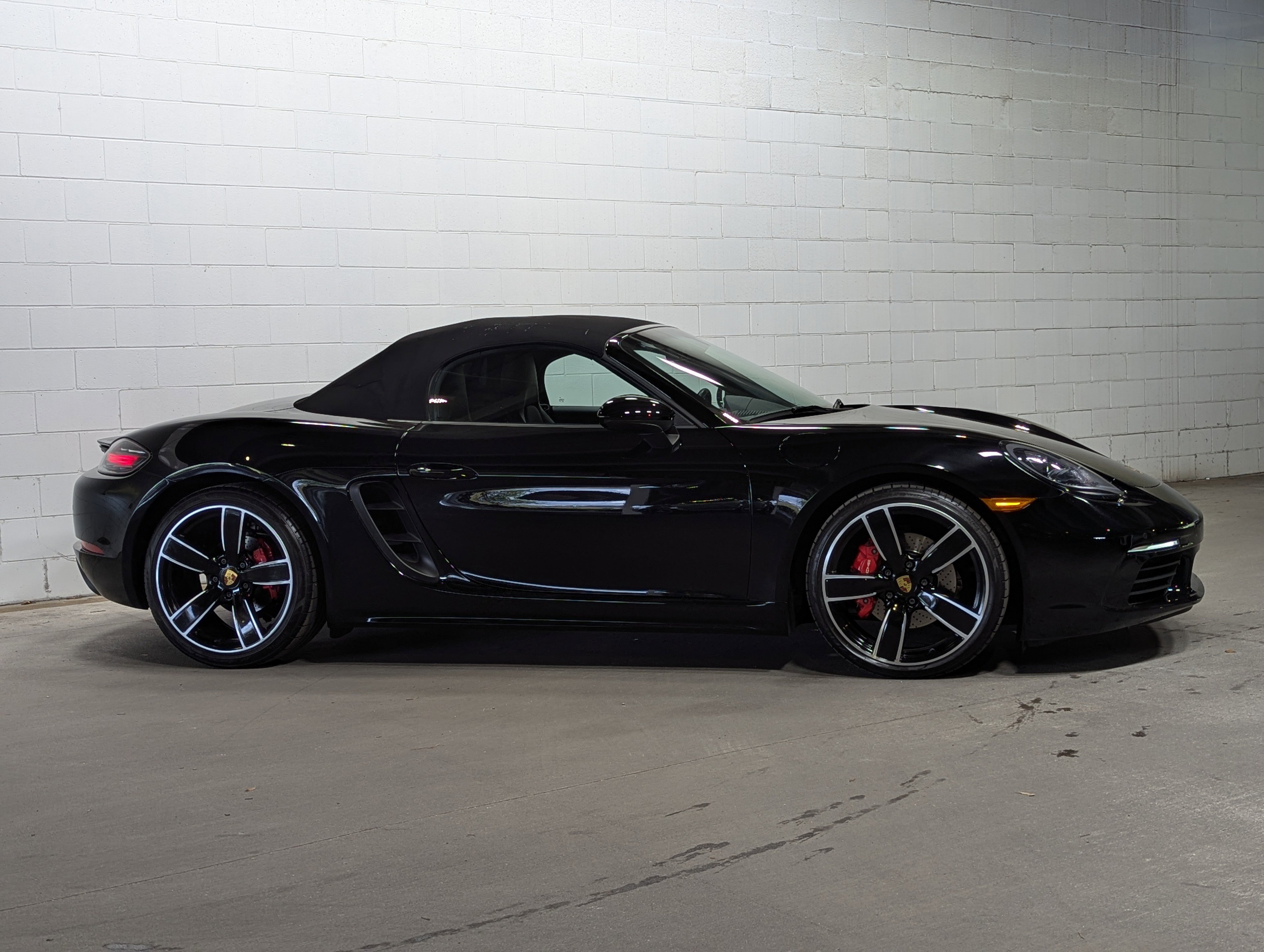 2019 Porsche Boxster S photo 3