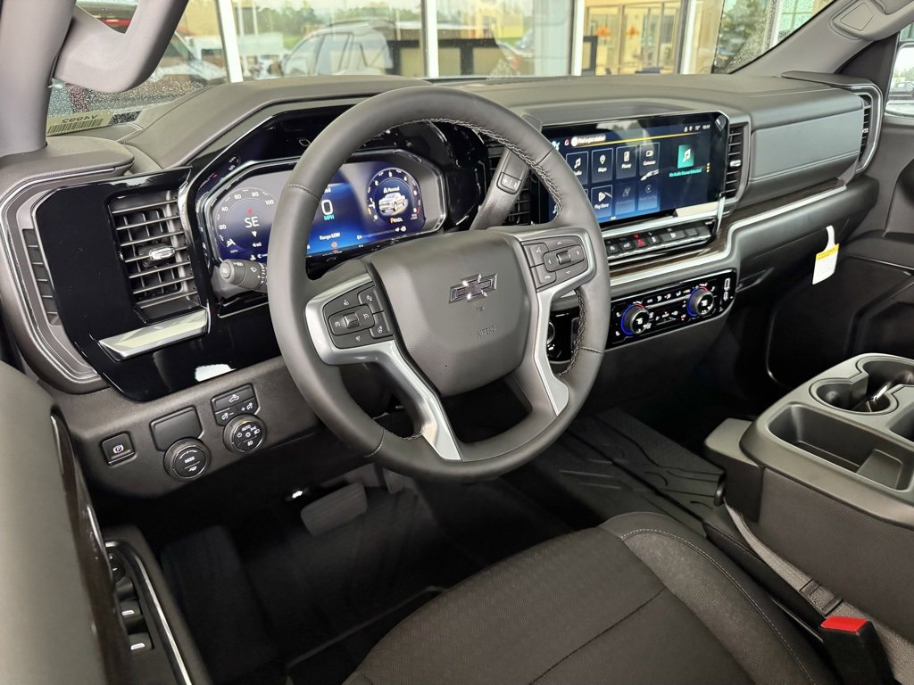 2026 Chevrolet Silverado 1500 RST photo 3