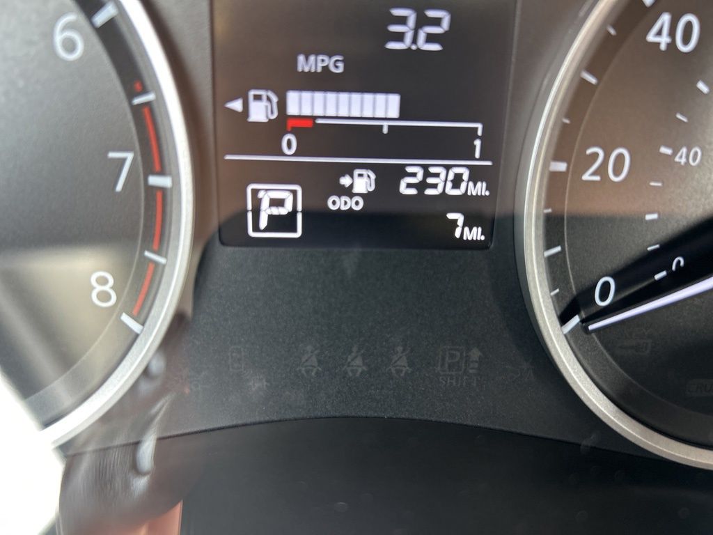 2025 Nissan Kicks Play S photo 15