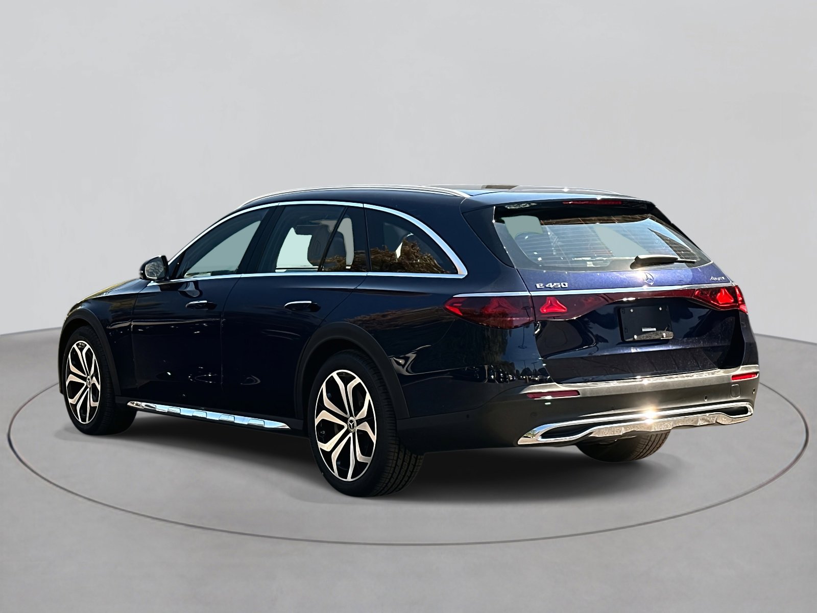 2026 Mercedes Benz E 450 4MATIC All-Terrain Wagon photo 3