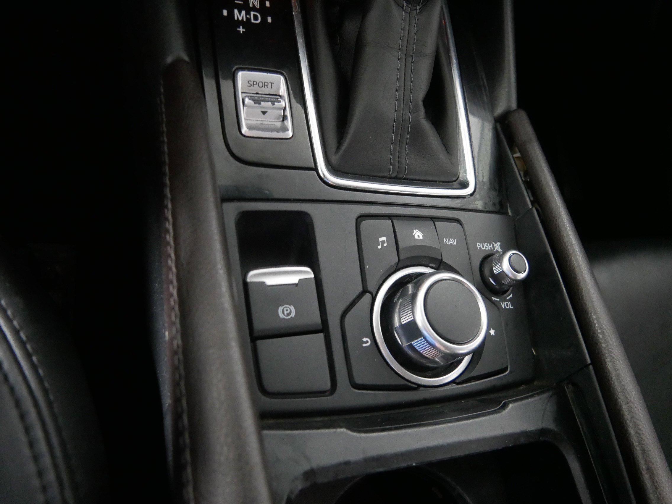 2017 Mazda Mazda3 Touring photo 28