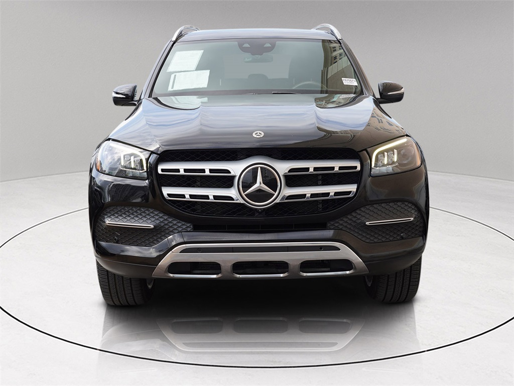 2022 Mercedes Benz GLS 450 4MATIC photo 2