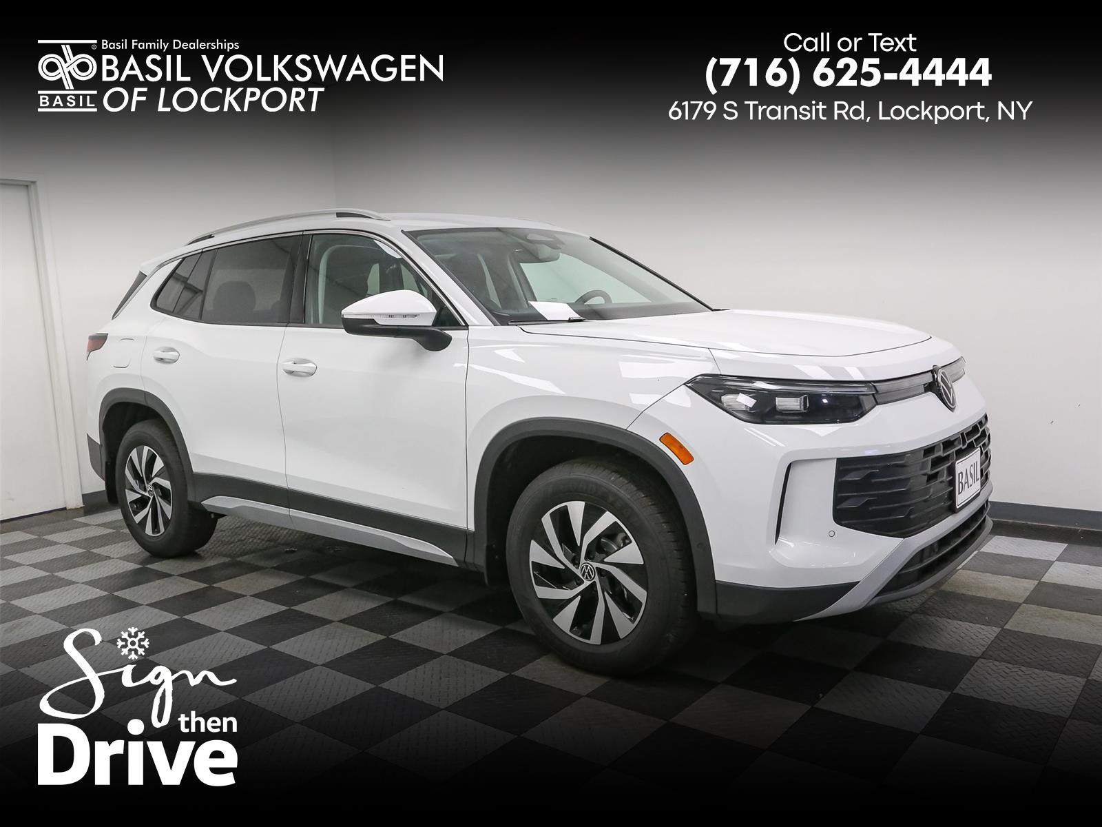 2025 Volkswagen Tiguan S's photo