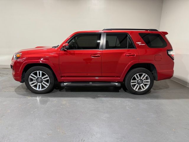 2023 Toyota 4Runner TRD Sport photo 3