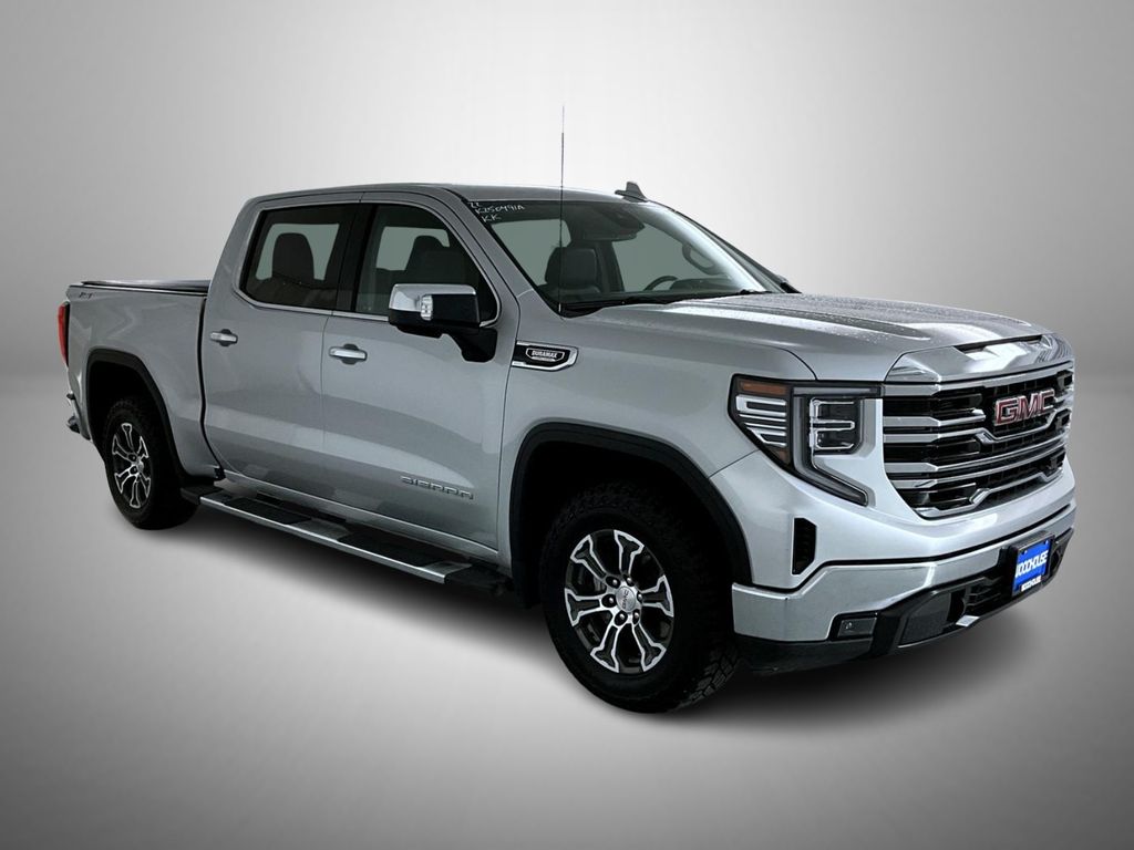2022 Gmc Sierra 1500 SLT photo 3