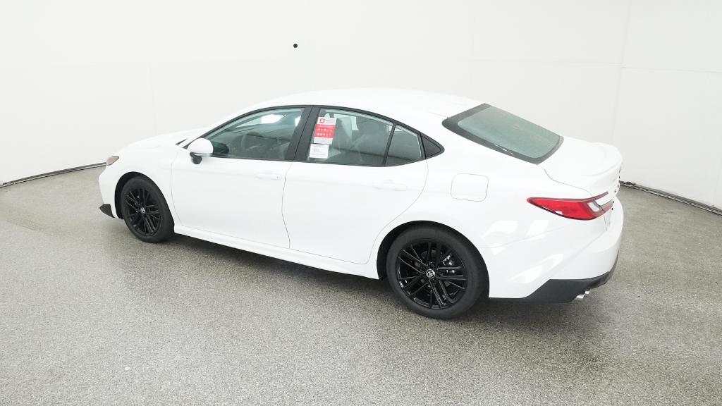 2026 Toyota Camry SE photo 11