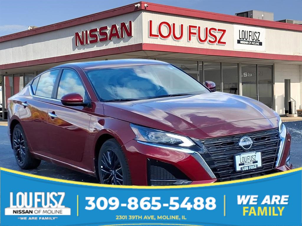 2025 Nissan Altima SV's photo