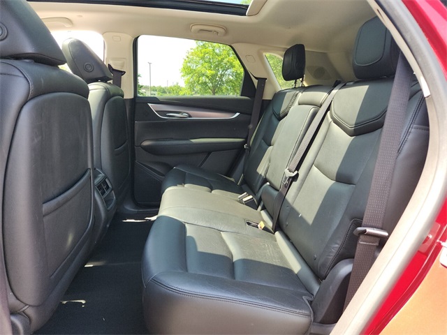 2017 Cadillac XT5 Luxury photo 12
