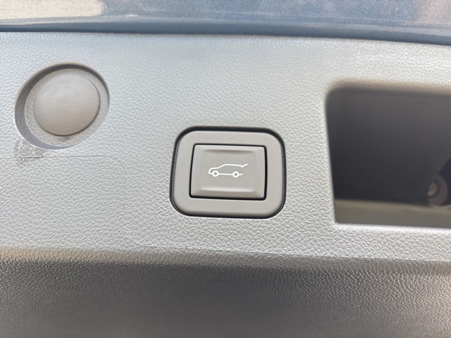 2026 Chevrolet Equinox LT photo 7