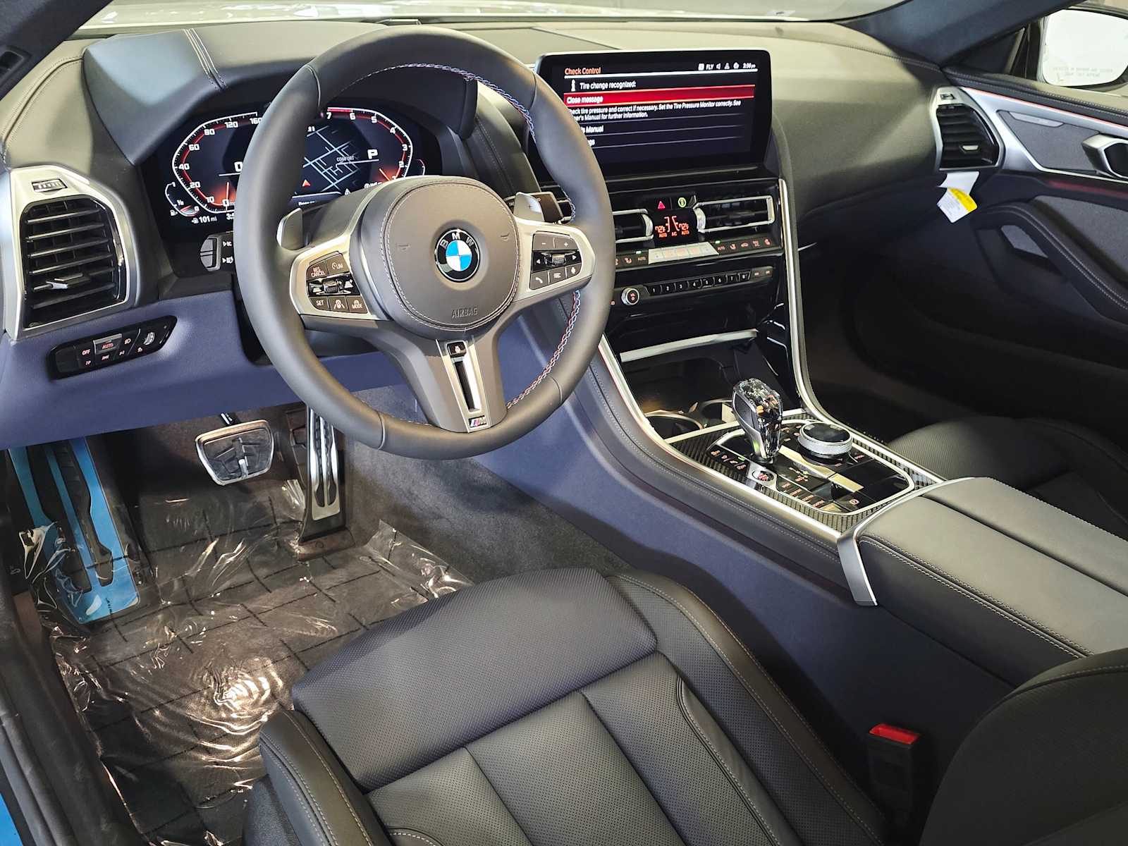 2026 Bmw M850i xDrive photo 2