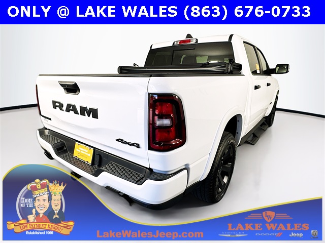 2025 Ram 1500 Big Horn Night Edition photo 4