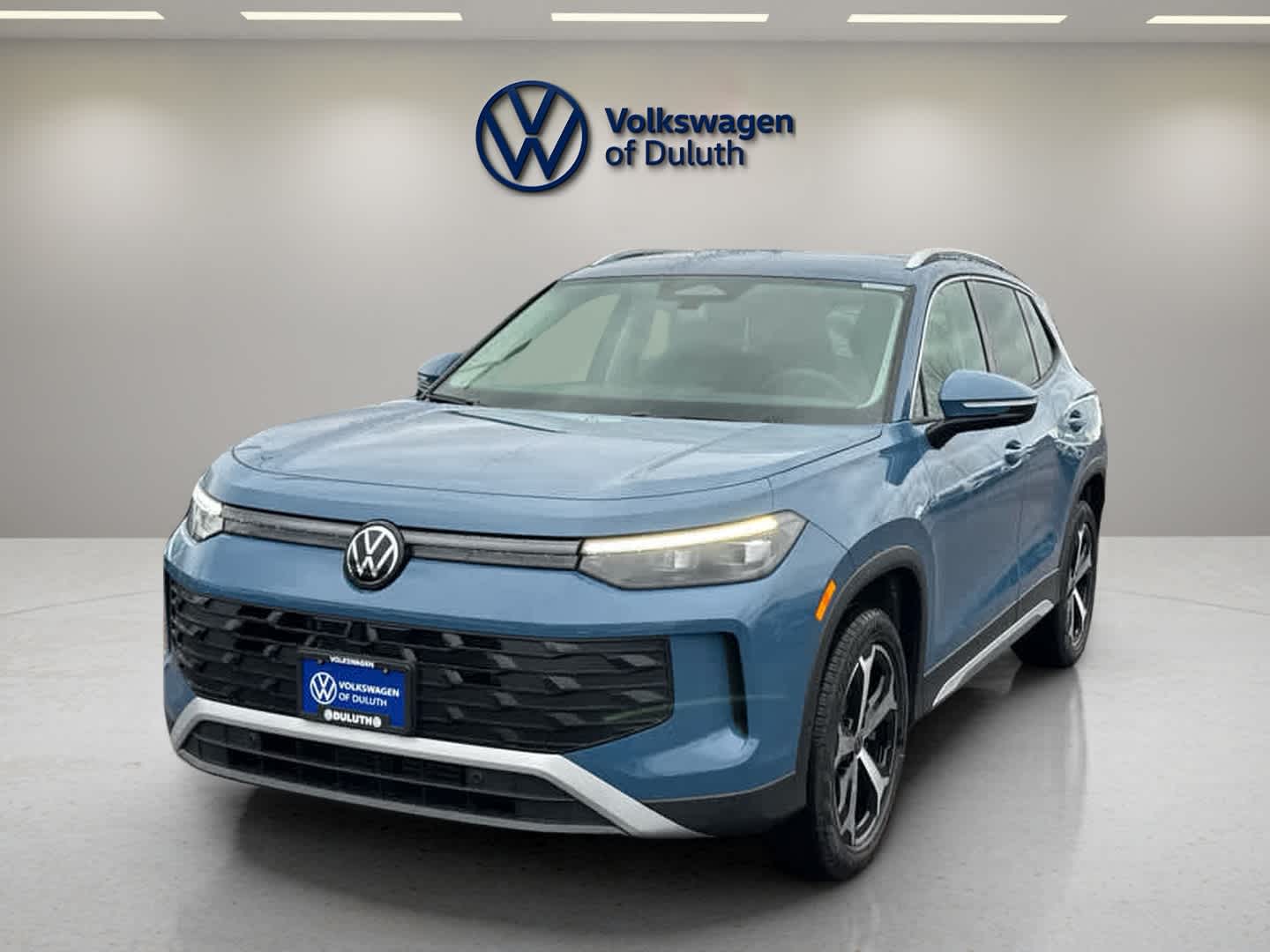 2026 Volkswagen Tiguan SE's photo