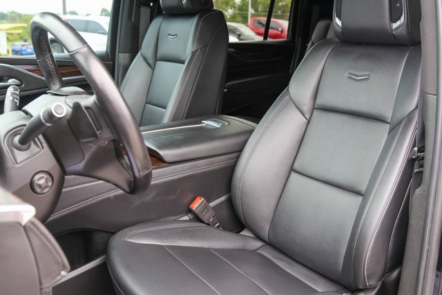 2023 Cadillac Escalade ESV Luxury photo 14