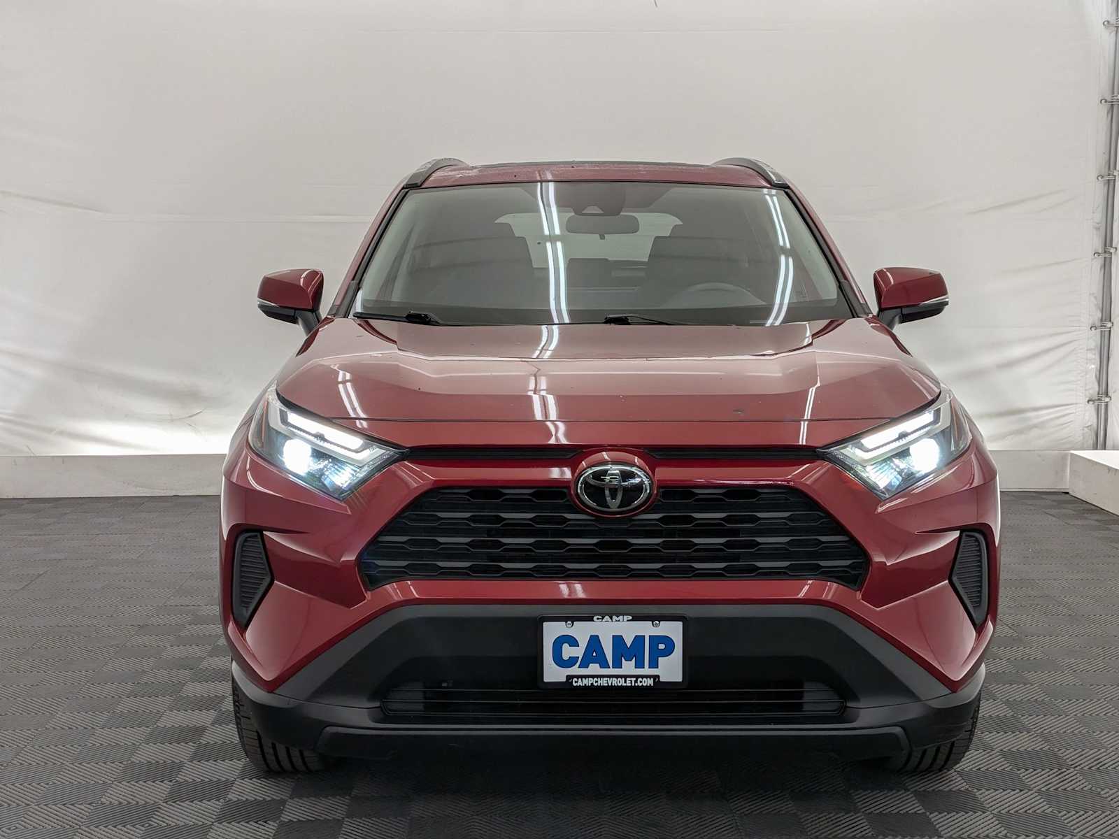 2024 Toyota RAV4 XLE photo 8