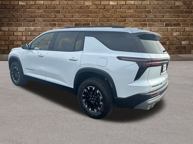 2026 Chevrolet Traverse Z71 photo 3