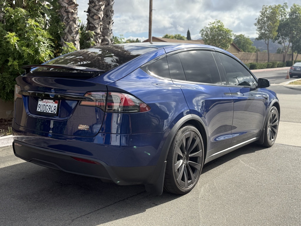 2022 Tesla Model X Plaid photo 6