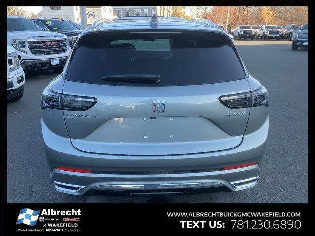 2025 Buick Envision Avenir photo 3