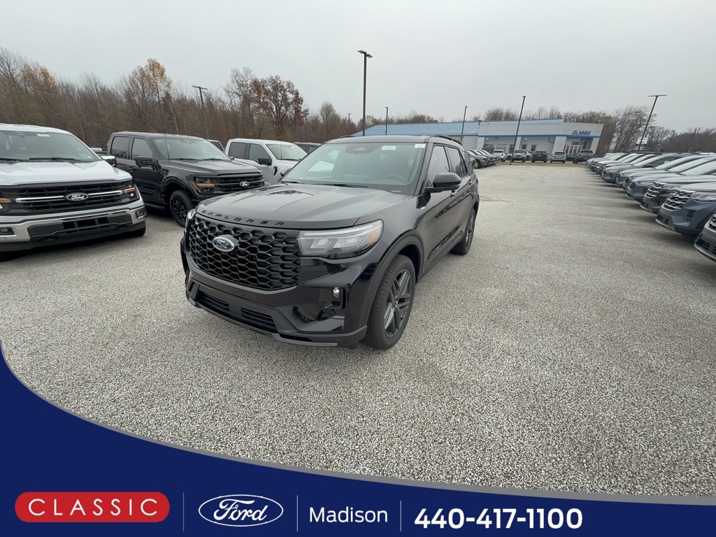 2026 Ford Explorer ST-LINE's photo