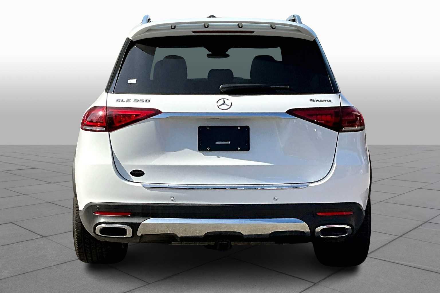 2022 Mercedes Benz GLE 350 4MATIC photo 4