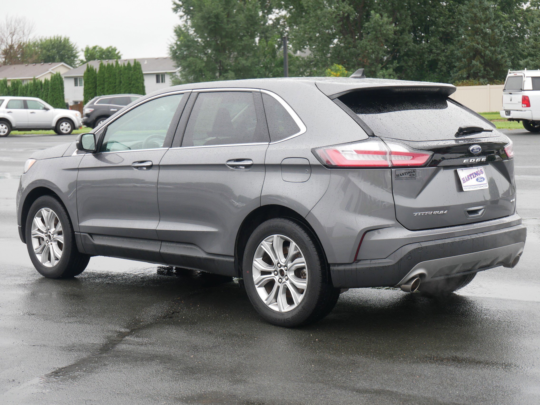 2024 Ford Edge Titanium photo 3