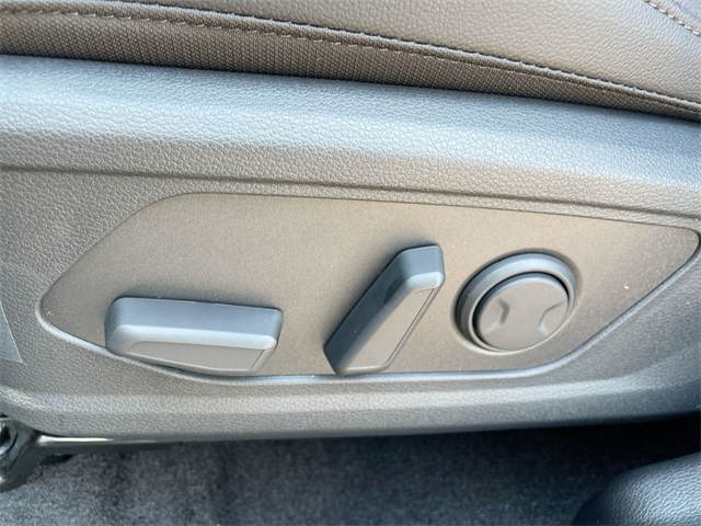 2025 Kia Sportage Plug-In Hybrid X-Line photo 28