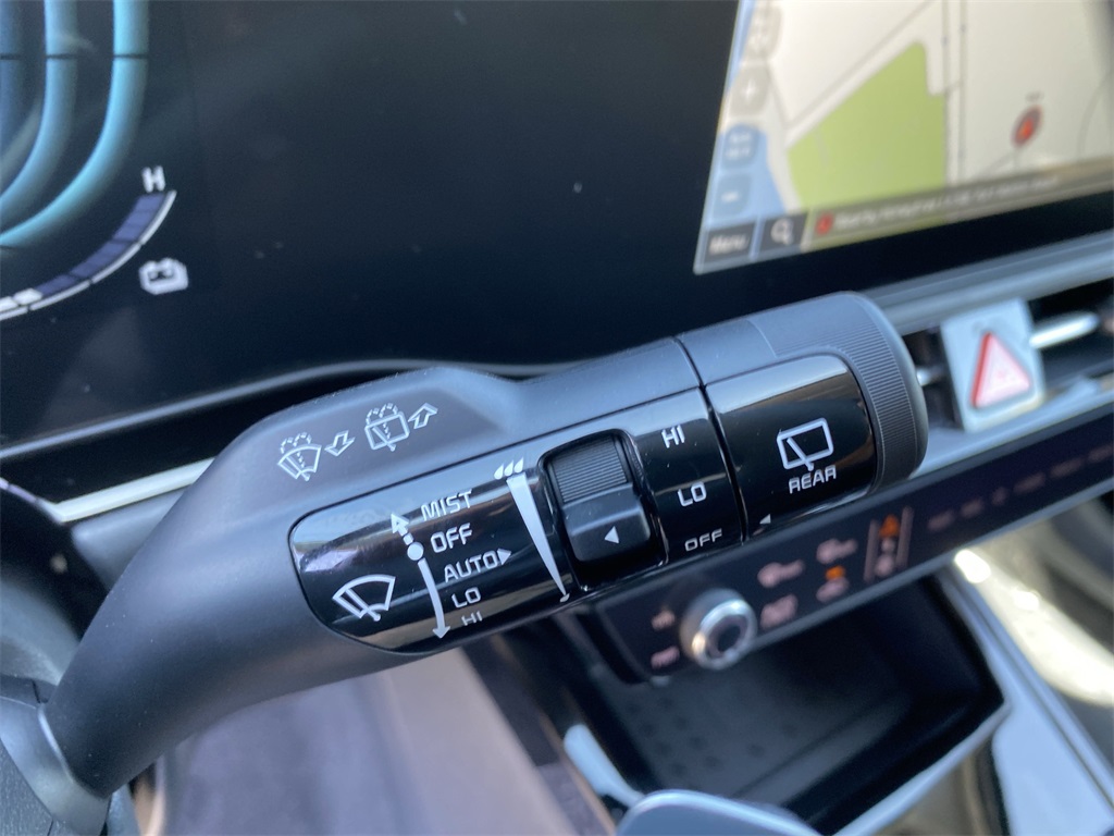 2025 Kia Niro EX photo 26