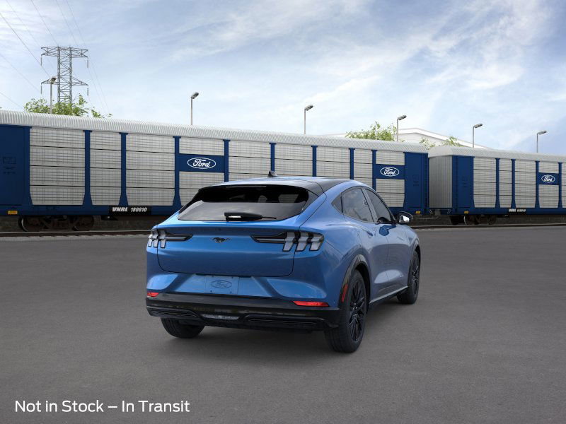 2025 Ford Mustang Mach-E Premium photo 4