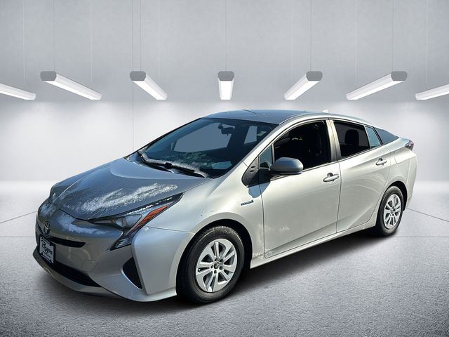 2016 Toyota Prius Two's photo