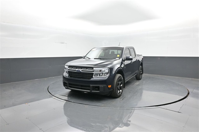 2023 Ford Maverick Lariat photo 2