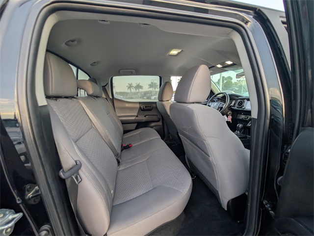 2022 Toyota Tacoma SR photo 13