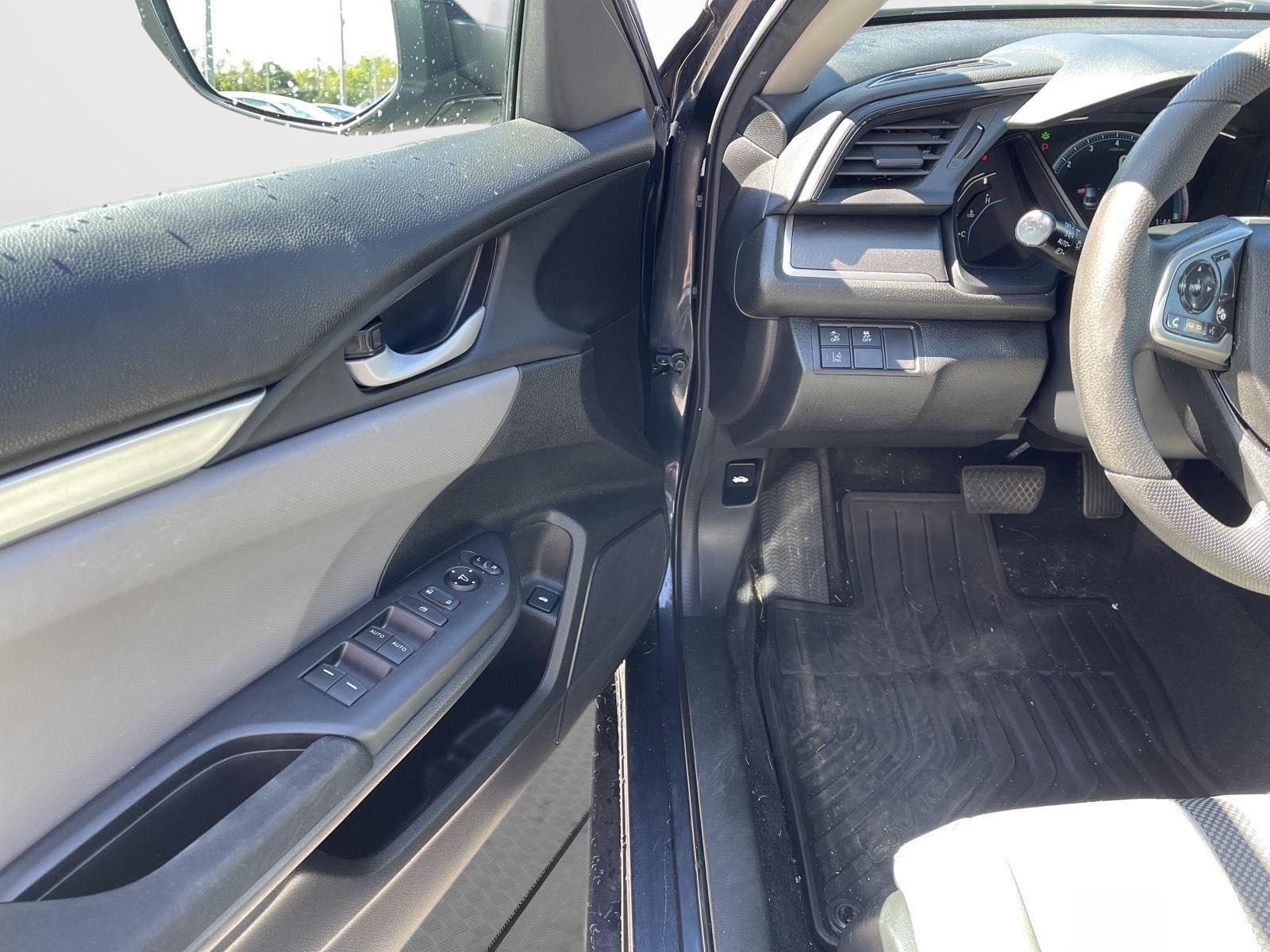 2021 Honda Civic LX photo 2