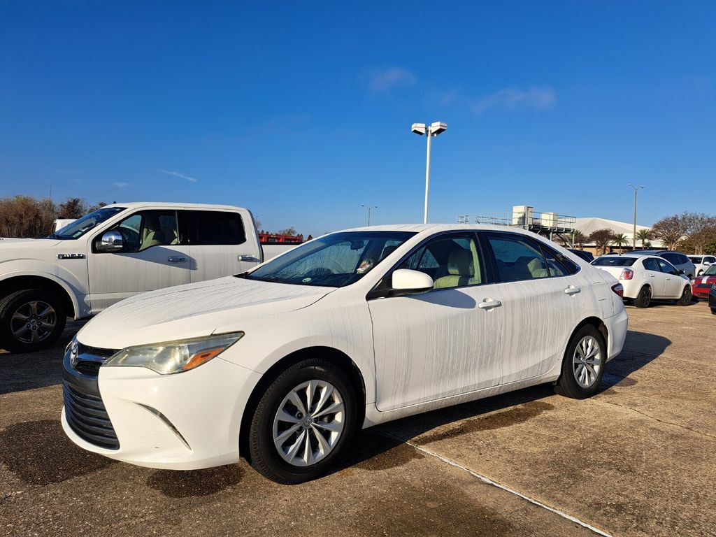 2015 Toyota Camry LE