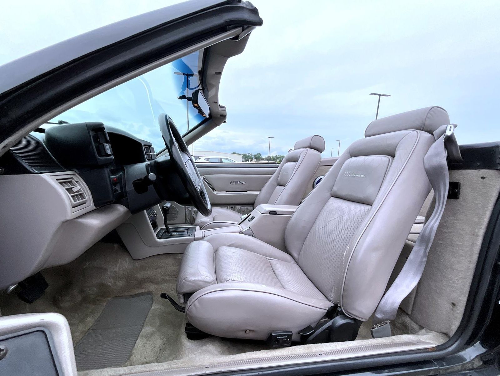 1990 Ford Mustang photo 11