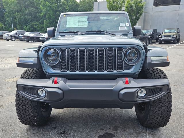 2025 Jeep Wrangler Rubicon photo 2