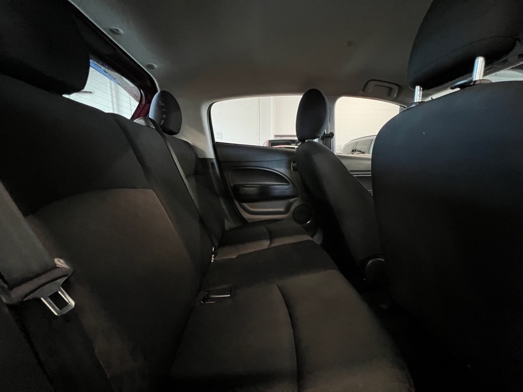 2021 Mitsubishi Mirage ES photo 18