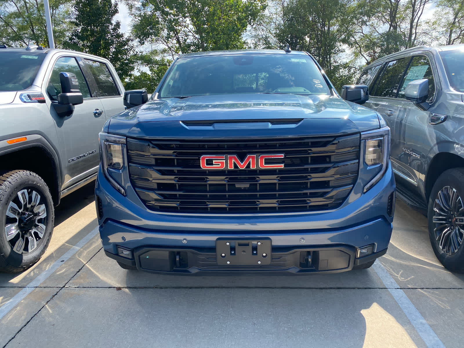 2026 Gmc Sierra 1500 Elevation photo 2