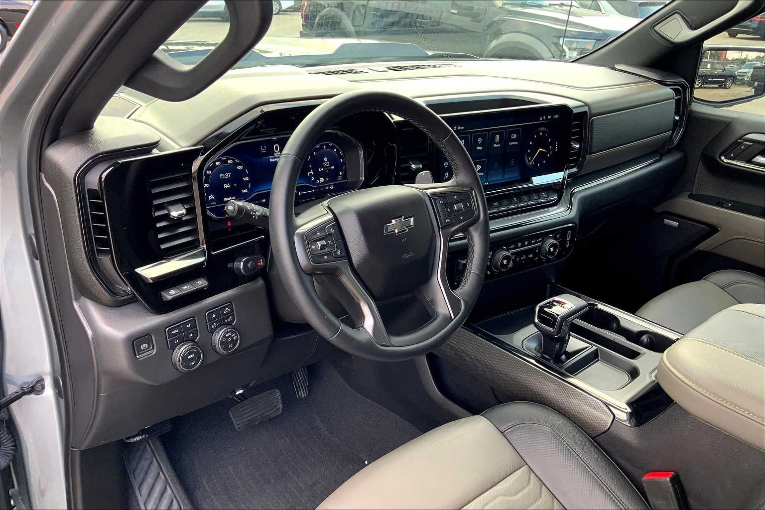 2023 Chevrolet Silverado 1500 photo 16