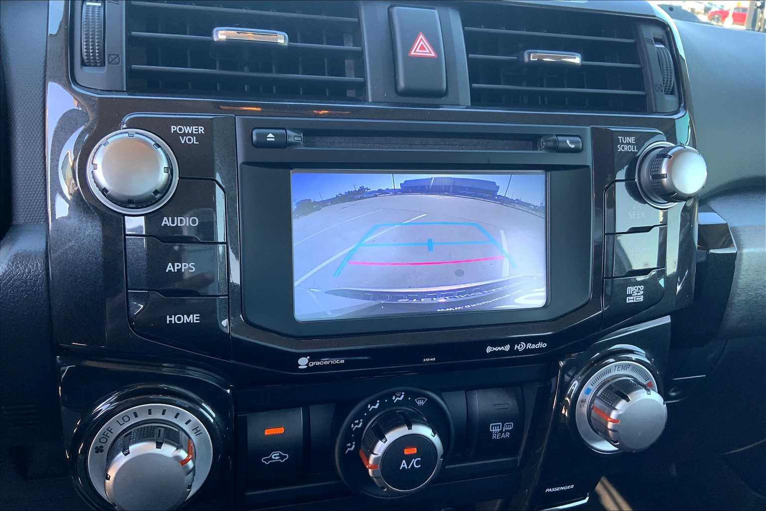 2018 Toyota 4Runner TRD Premium photo 26