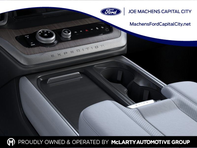 2025 Ford Expedition Platinum MAX photo 14