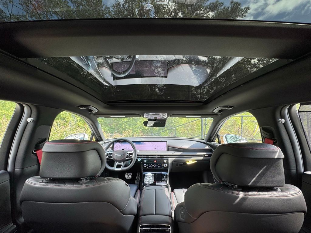 2026 Genesis G80 2.5T Sport Prestige photo 3