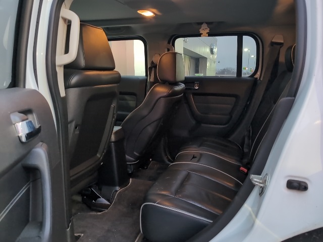 2008 HUMMER H3 - Image 6