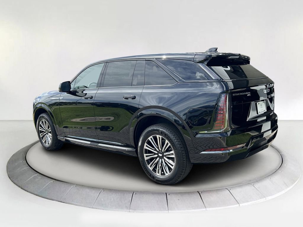2026 Cadillac Escalade IQ Sport photo 3