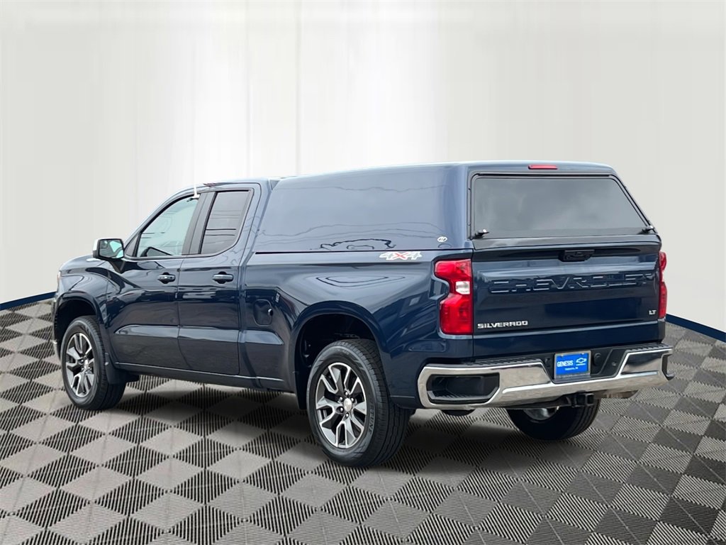 2022 Chevrolet Silverado 1500 LT photo 4