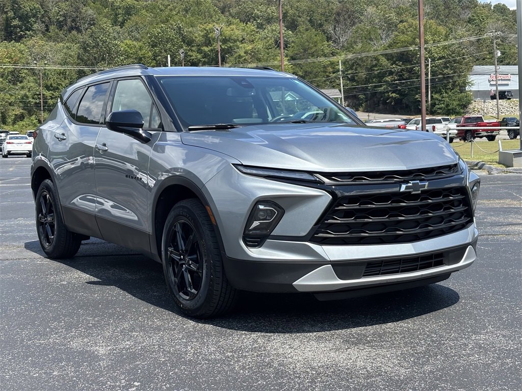 2025 Chevrolet Blazer 2LT photo 4
