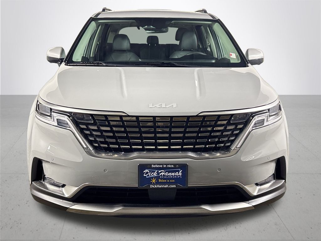 2024 Kia Carnival SX Prestige photo 3