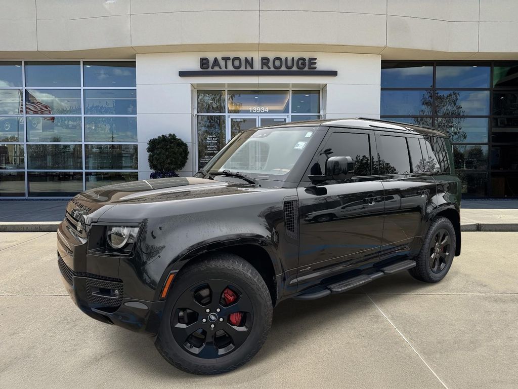 2022 Land Rover Defender X's photo