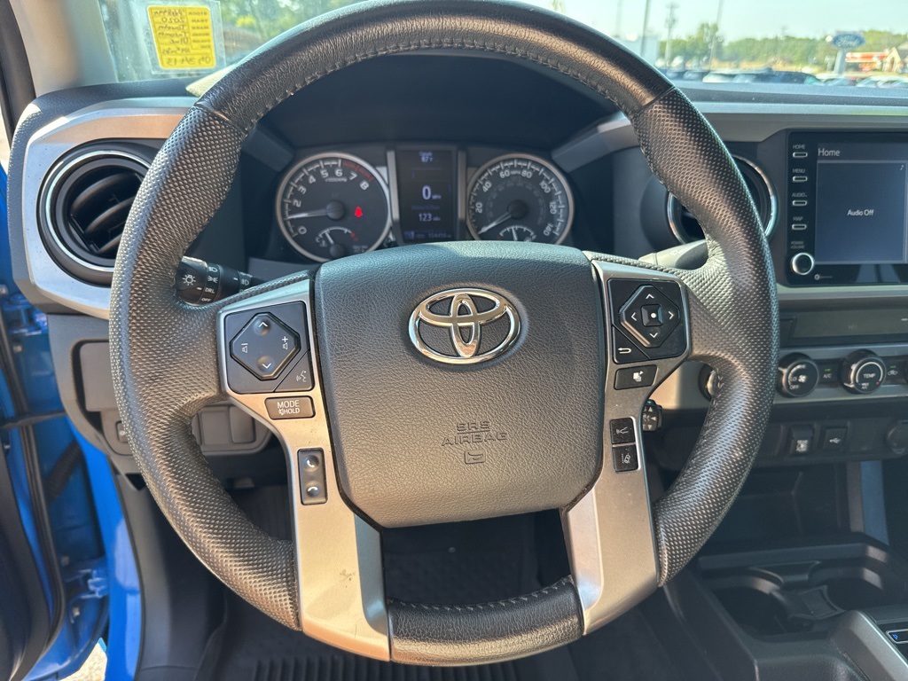 2020 Toyota Tacoma SR5 4x4 photo 16