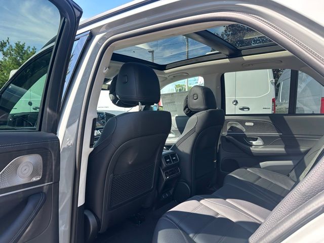 2026 Mercedes Benz GLE 450 4MATIC photo 17