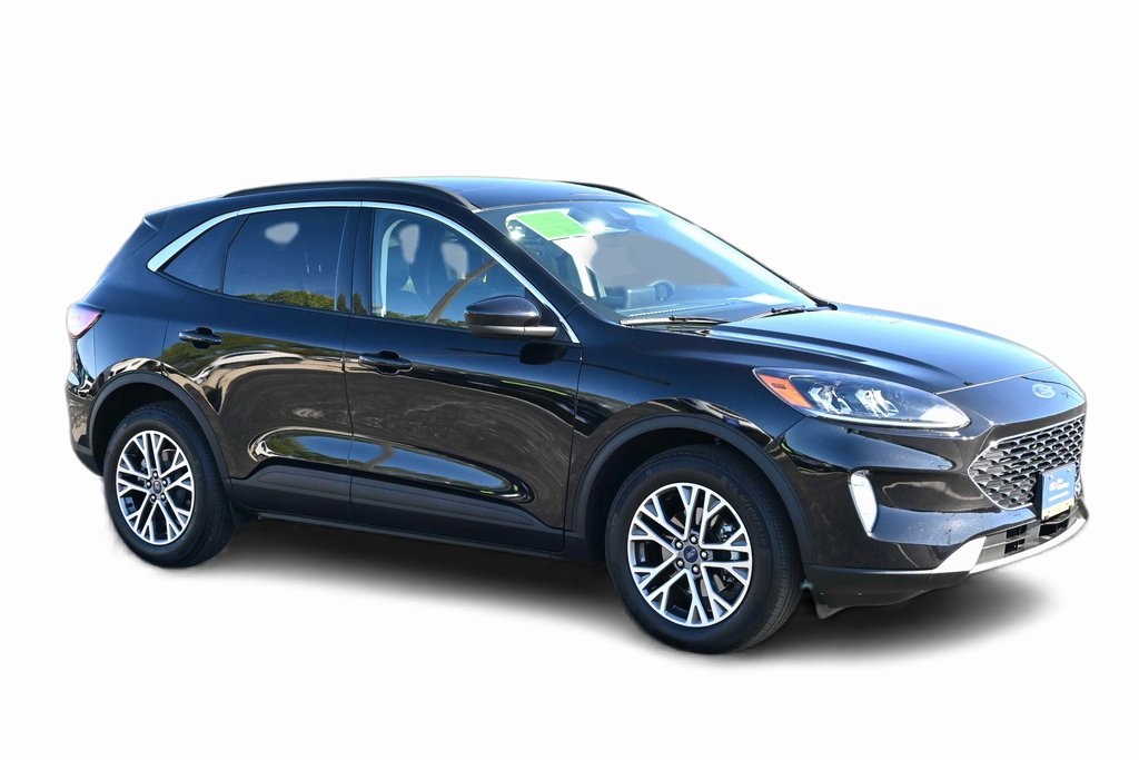 2022 Ford Escape SEL photo 2
